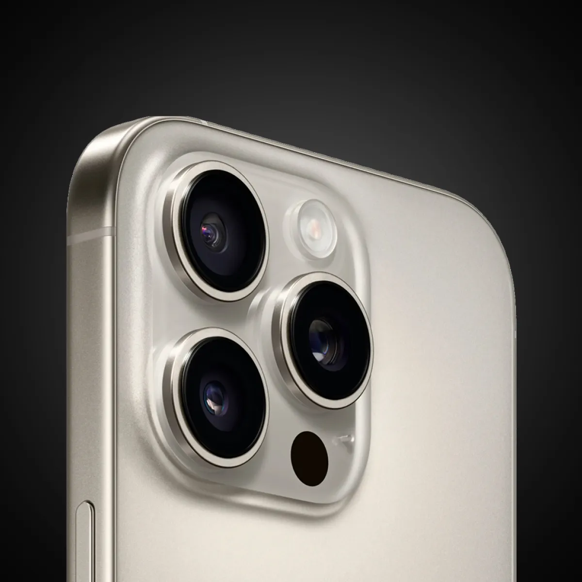 iPhone 16 Pro 1 ТБ Natural Titanium — фото 3